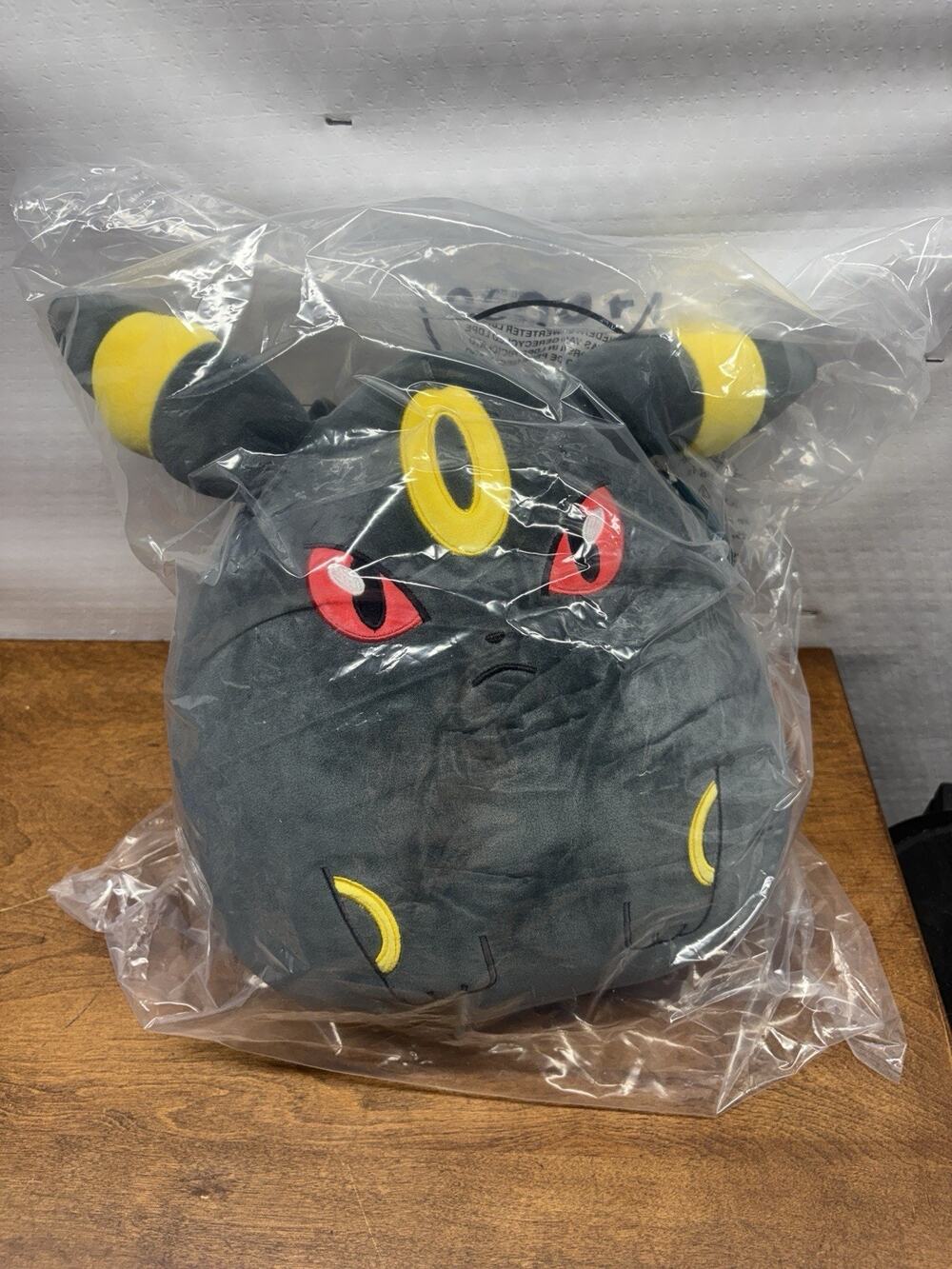 Umbreon Squishmallows Plush 12 In. Pokémon Center Exclusive